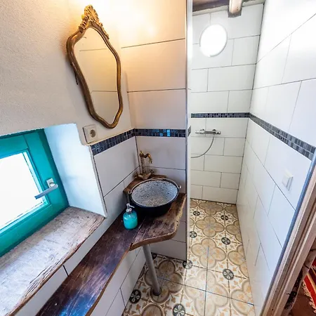 Casa Marie-jose * Zece Hotare
